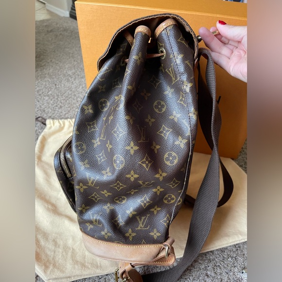 Louis Vuitton Monogram Montsouris GM Backpack - Picture 6 of 17